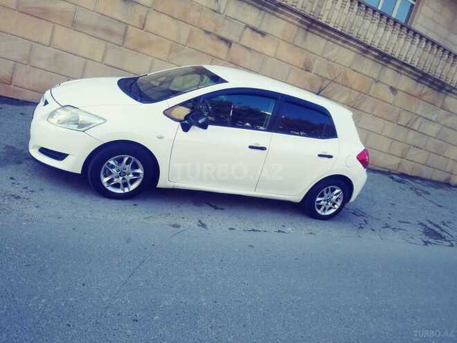 Toyota Auris 2007, 212,000 km - 1.4 л - Bakı