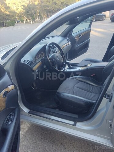 Mercedes E 220 d 2005, 234,000 km - 2.2 l - Sumqayıt