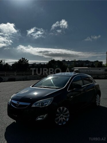 Opel Astra 2011, 198,000 km - 1.6 l - Bakı