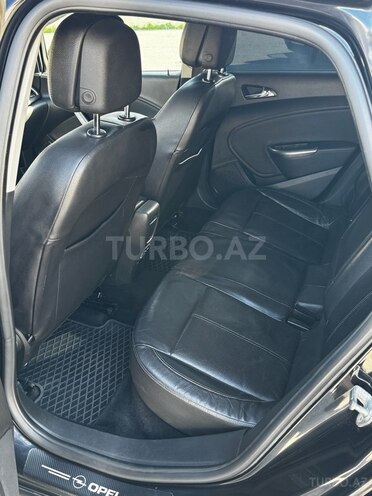 Opel Astra 2011, 198,000 km - 1.6 l - Bakı