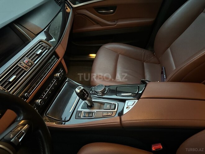 BMW 520 2016, 150,000 km - 2.0 l - Bakı