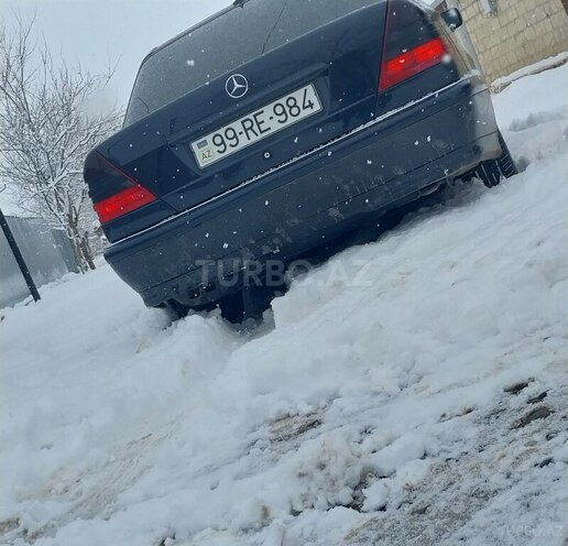 Mercedes C 240 1998, 425,789 km - 2.4 л - Beyləqan