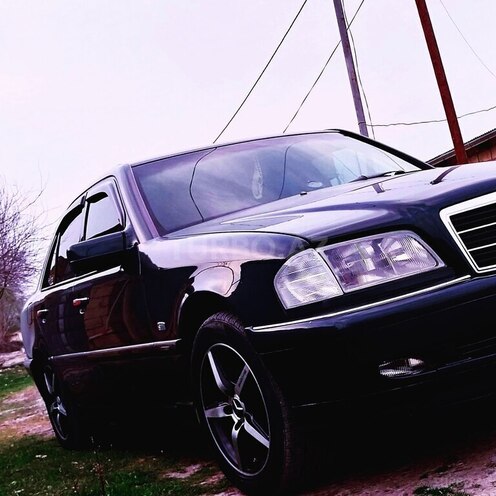 Mercedes C 240 1998, 425,789 km - 2.4 л - Beyləqan