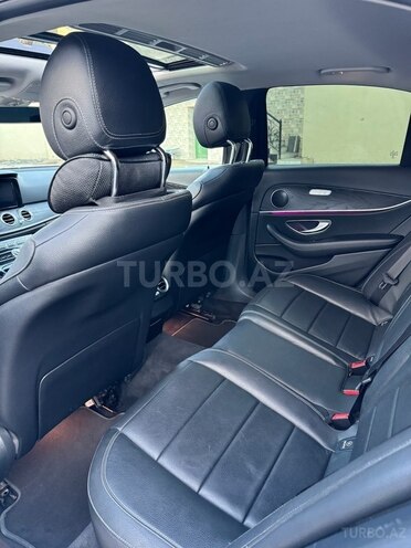 Mercedes E 220 d 2016, 179,000 km - 2.0 l - Bakı
