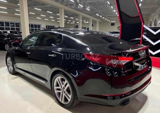 Kia Optima-12