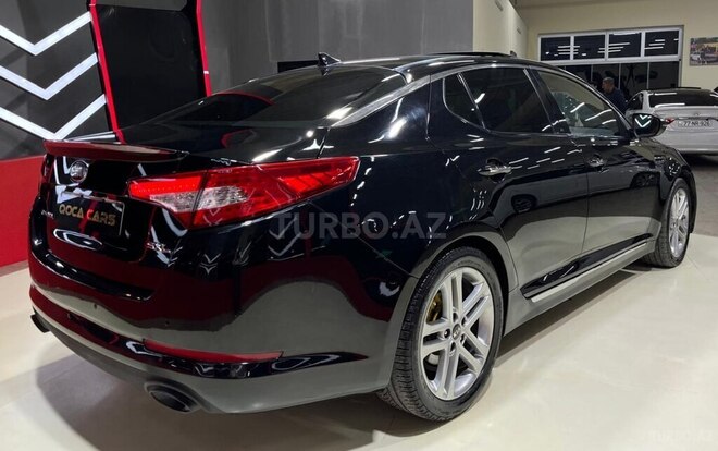Kia Optima-11