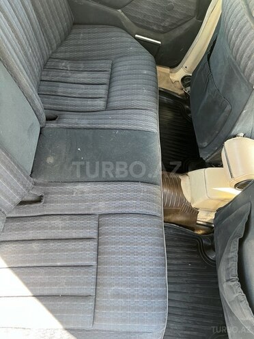 Mercedes E 220 1995, 480,000 km - 2.2 l - Bakı