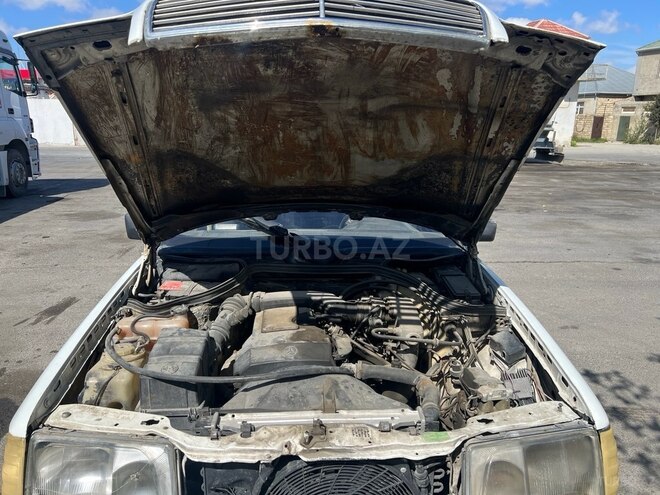 Mercedes E 220 1995, 480,000 km - 2.2 l - Bakı