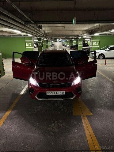 Kia Rio X-Line 2021, 83,000 km - 1.6 л - Bakı