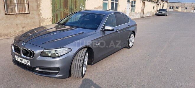 BMW 520 2014, 243,500 km - 2.0 л - Bakı