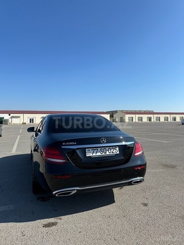 Mercedes E 220 d 2019, 220,000 km - 2.0 l - Bakı