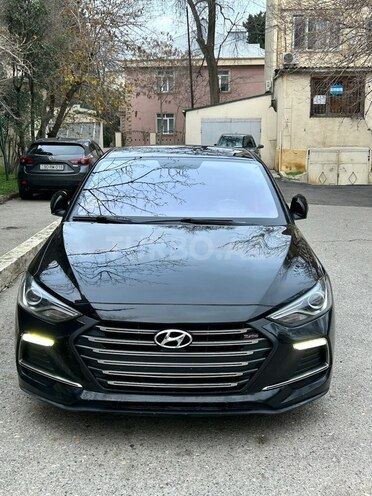 Hyundai Elantra 2018, 160,934 km - 1.6 л - Bakı