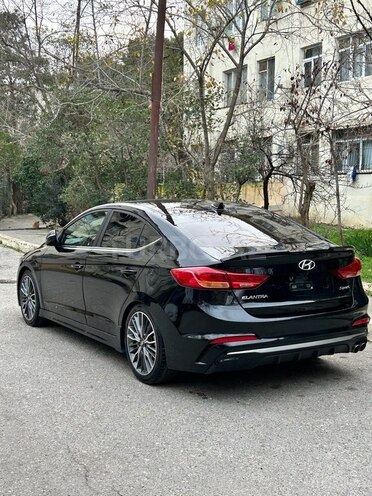 Hyundai Elantra 2018, 160,934 km - 1.6 л - Bakı