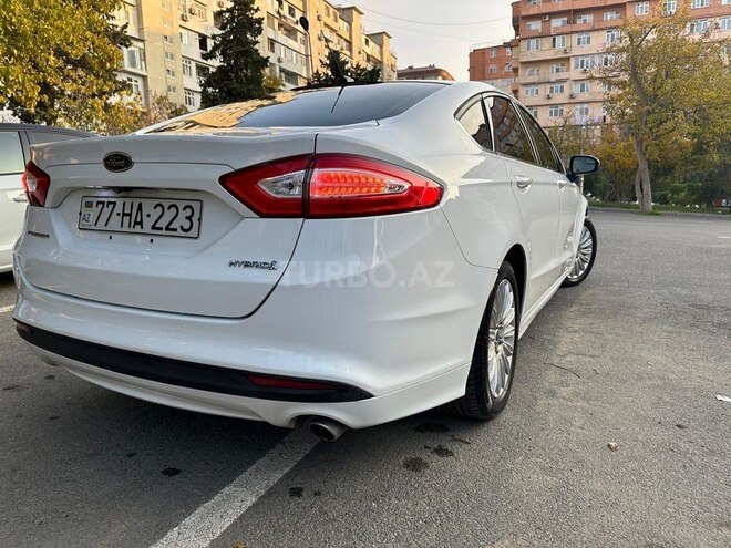 Ford Fusion (North America) 2015, 160,000 km - 2.0 л - Bakı