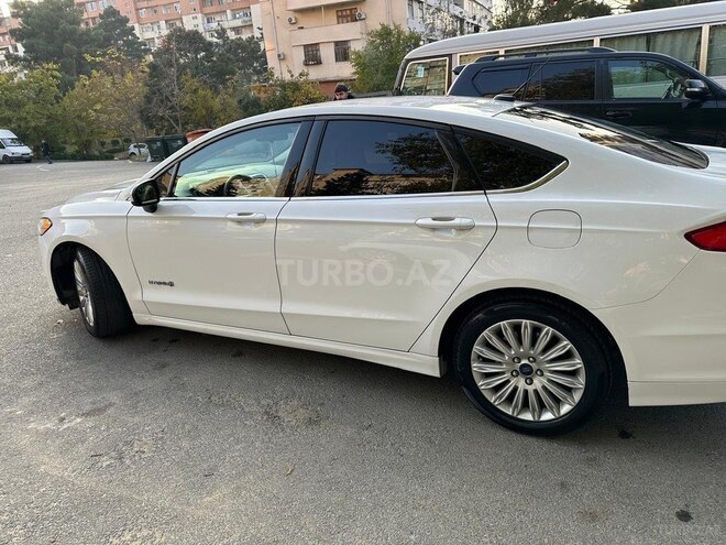 Ford Fusion (North America) 2015, 160,000 km - 2.0 л - Bakı