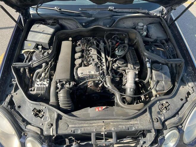 Mercedes E 220 d 2004, 313,000 km - 2.2 l - Bakı