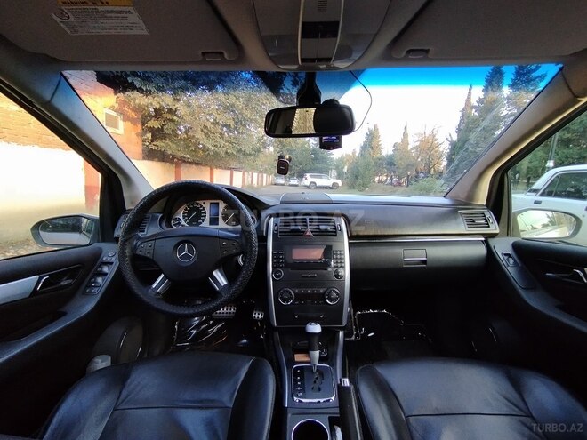 Mercedes B 200 2006, 251,338 km - 2.0 л - Lənkəran