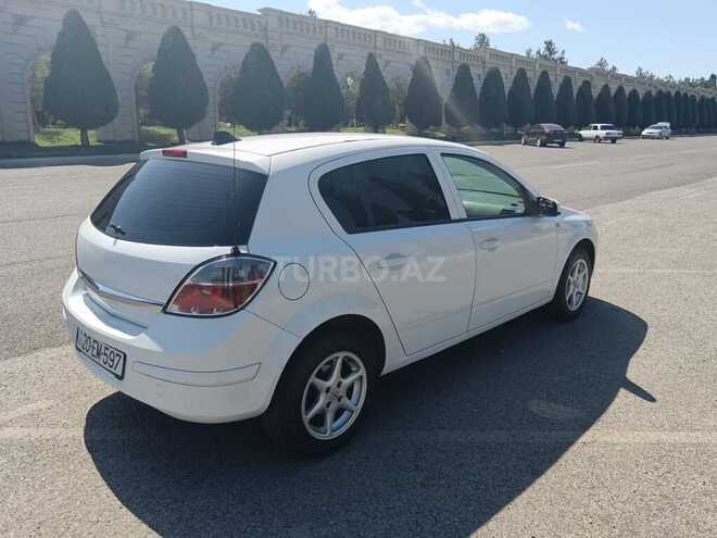Opel Astra 2009, 244,297 km - 1.4 l - Gəncə