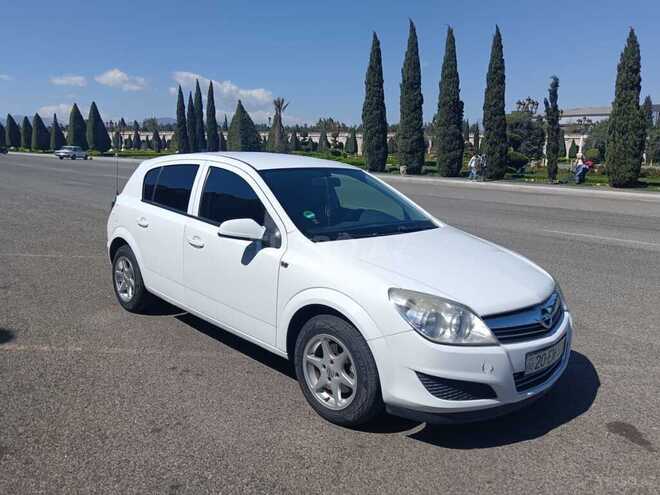 Opel Astra 2009, 244,297 km - 1.4 l - Gəncə