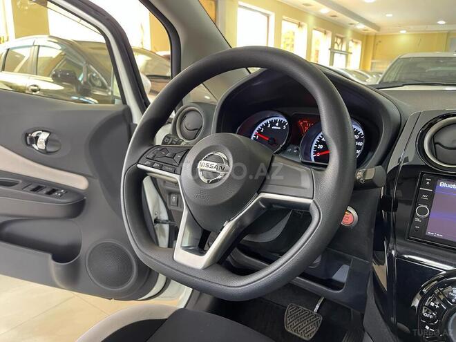 Nissan Note-9