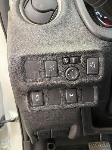 Nissan Note-17