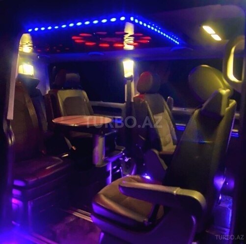 Volkswagen Caravelle 2014, 289,000 km - 2.2 l - Bakı