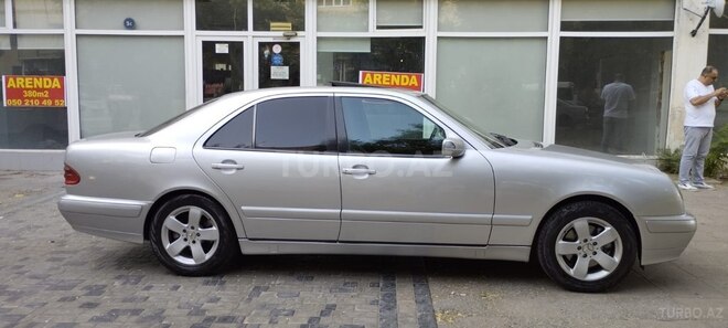 Mercedes E 320 1997, 455,000 km - 3.2 l - Bakı
