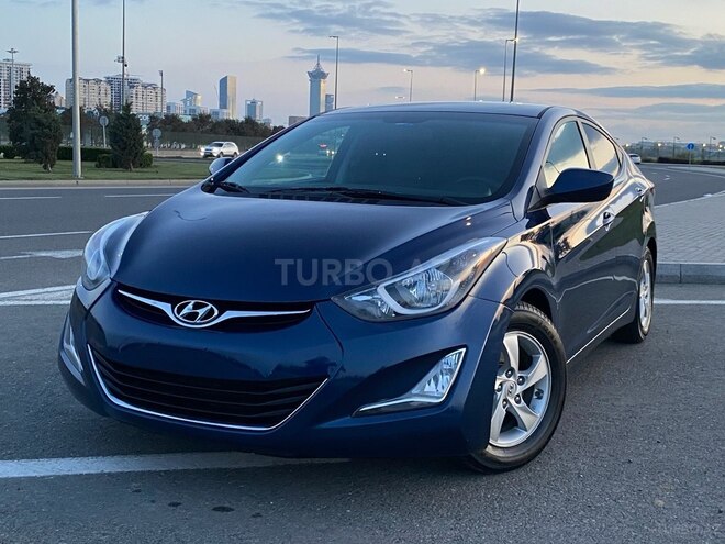 Hyundai Elantra 2015, 124,500 km - 1.8 л - Bakı