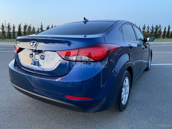 Hyundai Elantra 2015, 124,500 km - 1.8 л - Bakı