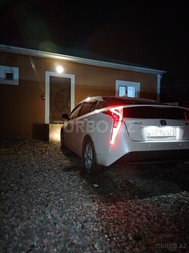 Toyota Prius 2017, 140,000 km - 1.8 l - Bakı