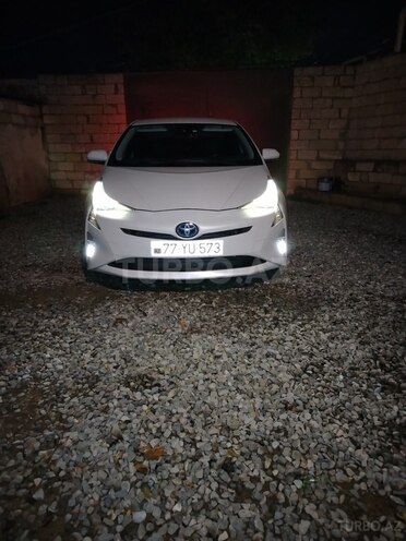Toyota Prius 2017, 140,000 km - 1.8 l - Bakı