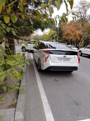Toyota Prius 2017, 140,000 km - 1.8 l - Bakı