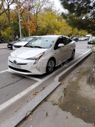 Toyota Prius 2017, 140,000 km - 1.8 l - Bakı