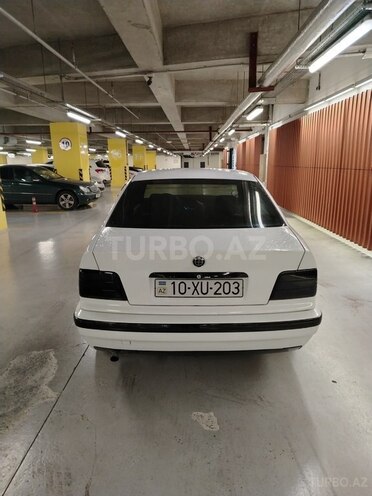 BMW 316 1993, 350,000 km - 1.6 l - Gəncə