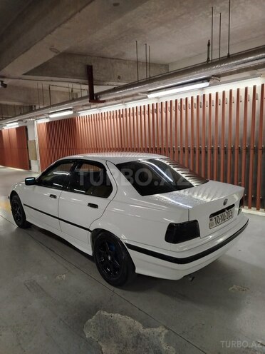 BMW 316 1993, 350,000 km - 1.6 l - Gəncə
