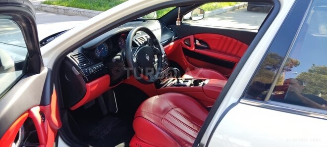 Maserati Quattroporte 2010, 149,000 km - 4.7 l - Bakı
