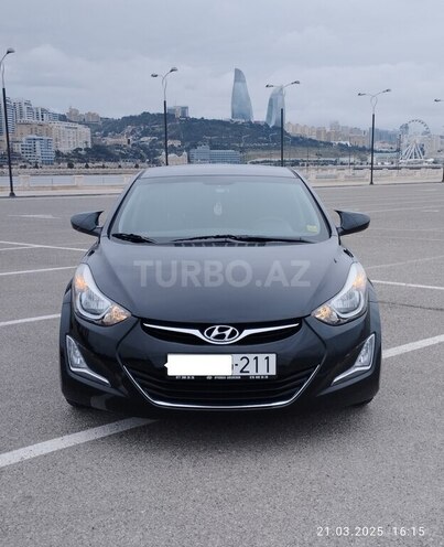 Hyundai Elantra 2015, 32,829 km - 1.8 л - Bakı