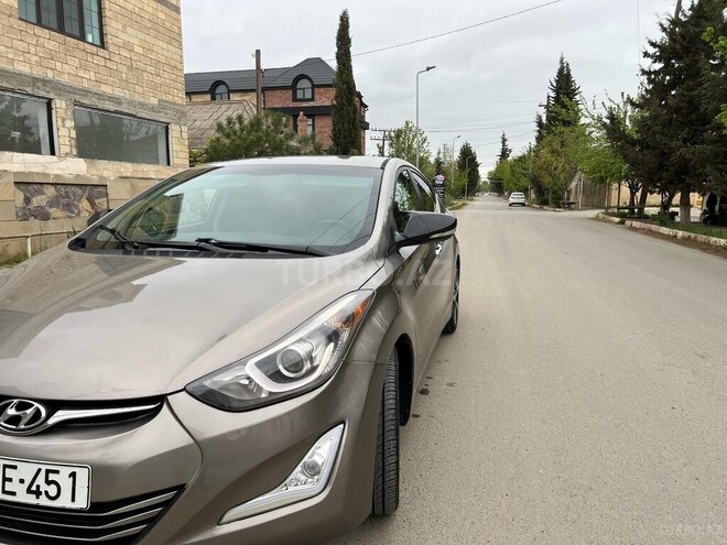 Hyundai Elantra 2014, 176,000 km - 1.8 л - Salyan
