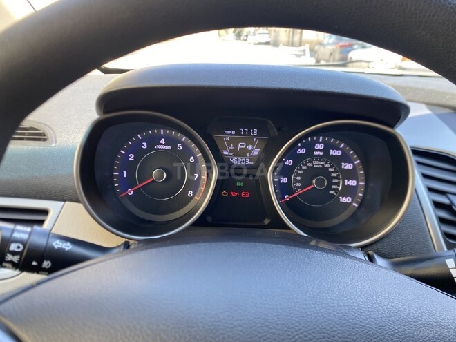 Hyundai Elantra 2015, 46,000 km - 1.8 l - Bakı