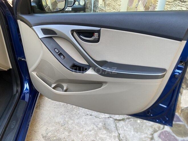 Hyundai Elantra 2015, 46,000 km - 1.8 l - Bakı