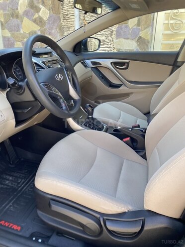 Hyundai Elantra 2015, 46,000 km - 1.8 l - Bakı