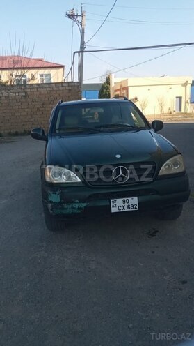 Mercedes ML 320 4MATIC 2000, 258,745 km - 3.2 l - Yevlax
