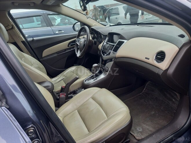 Chevrolet Cruze 2013, 268,840 km - 1.4 л - Bakı