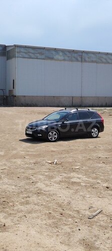 Kia Ceed 2011, 295,000 km - 1.4 l - Bakı