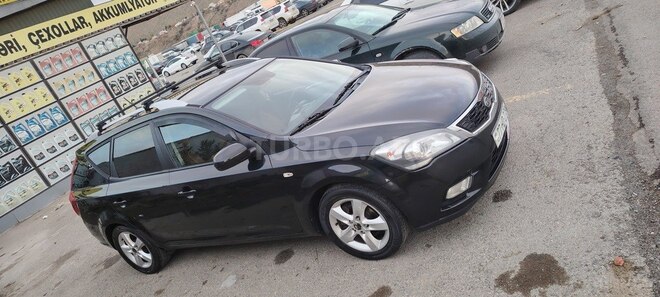 Kia Ceed 2011, 295,000 km - 1.4 l - Bakı
