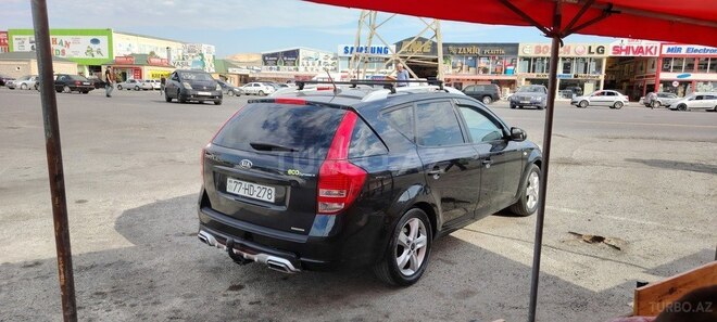 Kia Ceed 2011, 295,000 km - 1.4 l - Bakı