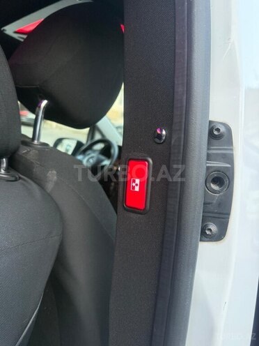Mercedes Vito 114 2017, 172,425 km - 2.2 л - Bakı