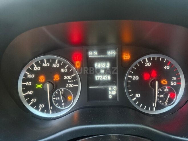 Mercedes Vito 114 2017, 172,425 km - 2.2 л - Bakı