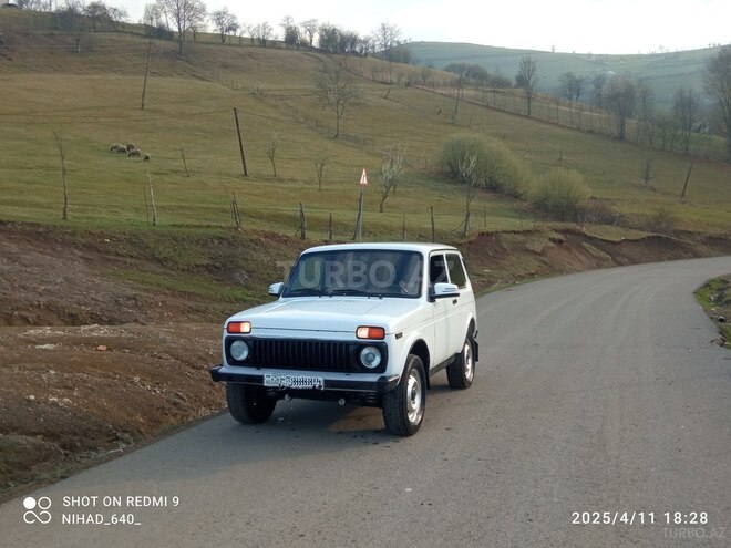 LADA (VAZ) Niva 2013, 175,000 km - 1.7 l - Tovuz