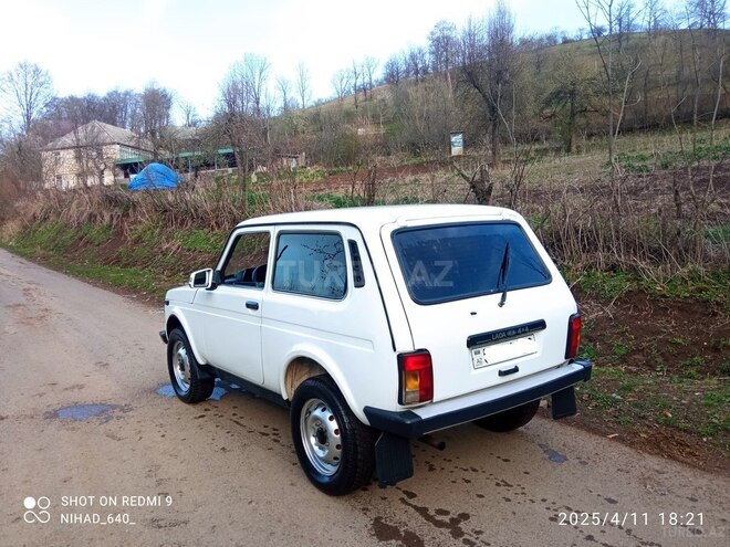 LADA (VAZ) Niva 2013, 175,000 km - 1.7 l - Tovuz